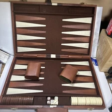 Vintage Backgammon Game Briefcase Set Carrier Brown White Pieces