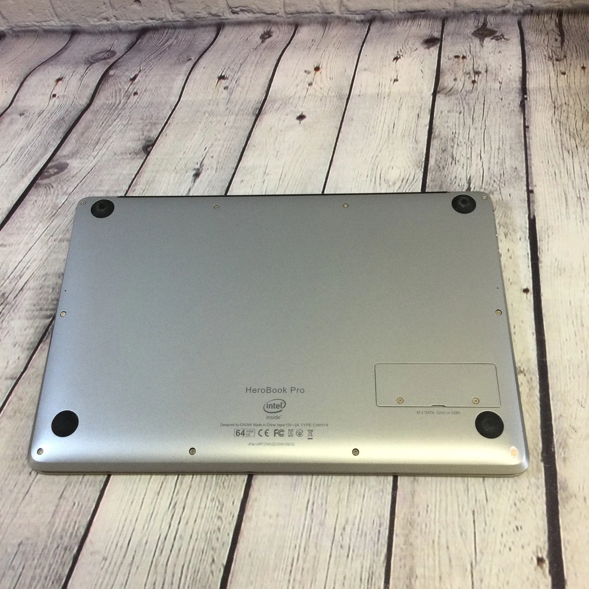 CHUWI HeroBook Pro CW1514 Silver Windows10 WIFI 256GB Storage Laptop