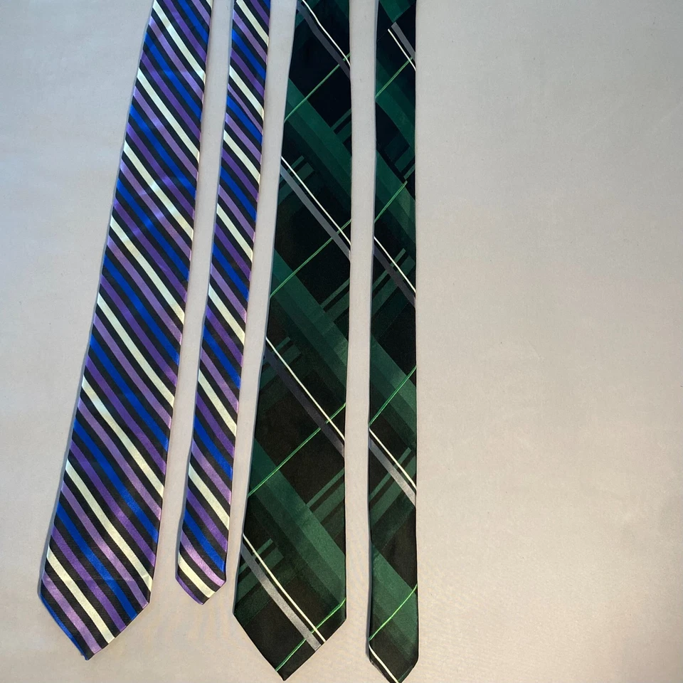 CORBATAS DE SEDA MARCA 2 FLECHAS A CUADROS VERDES IRLANDESAS Y RAYAS MORADAS Foto 3 de 3