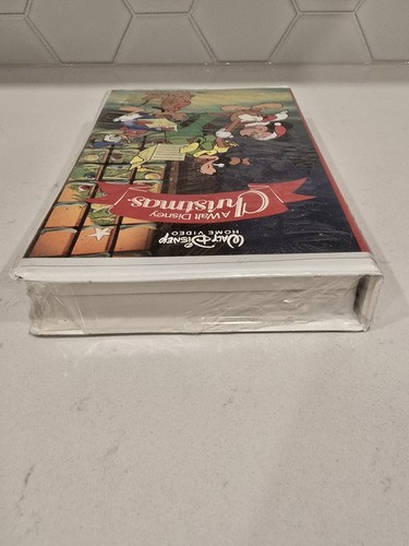 A WALT DISNEY CHRISTMAS Mickey Mouse VHS ** 1982 Home Video 92V ** Rare SEALED - Foto 7 di 9