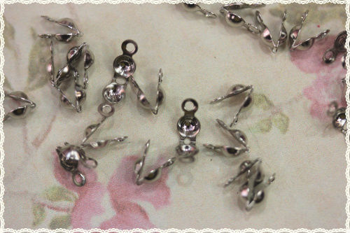 30pz chiusura per collana o bracciali di colore argento 7mmx4mm - Foto 1 di 1