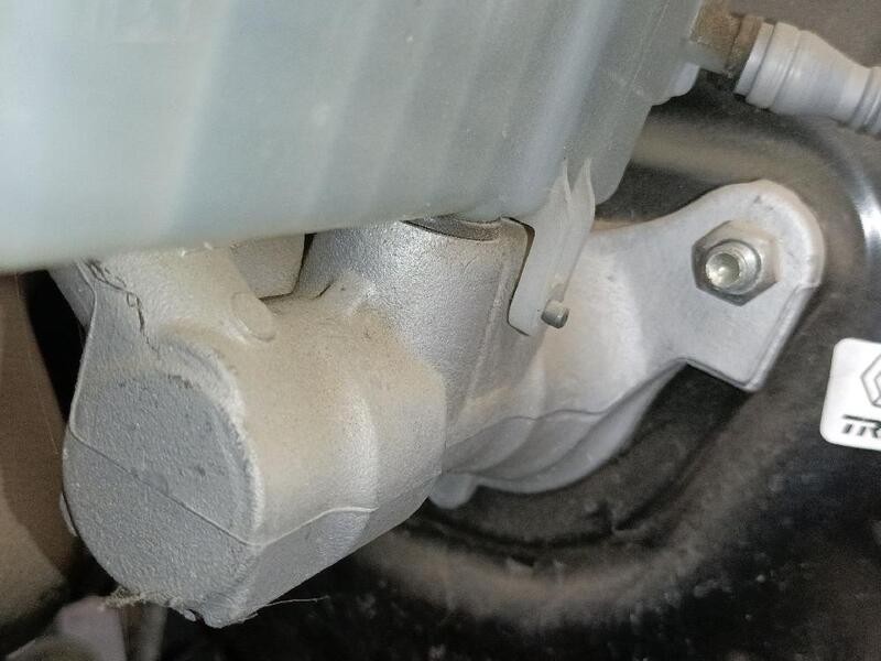 pompa freno RENAULT CAPTUR I J5 H5 1.5 DCI 90 recrp2724351
