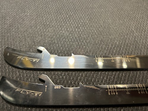 Pro Stock Bauer Fly-Ti Hockey Powerfly LS Edge Holder Skates Steel Blades 263