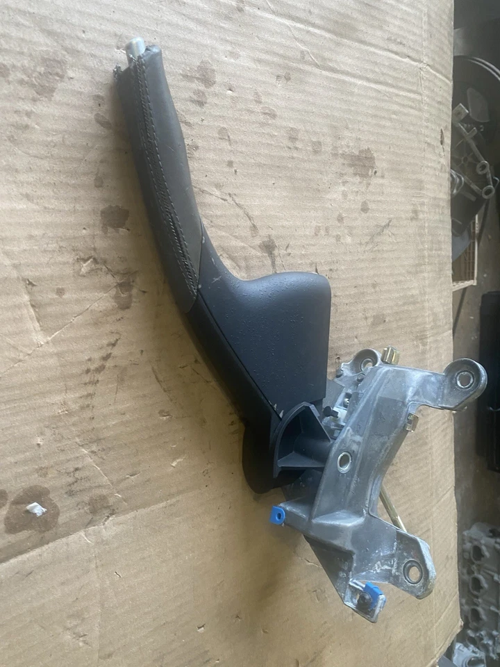 1997-04 Porsche Boxster 986 Emergencia Estacionamiento Freno Manija Palanca Cuero OEM Foto 4 de 4