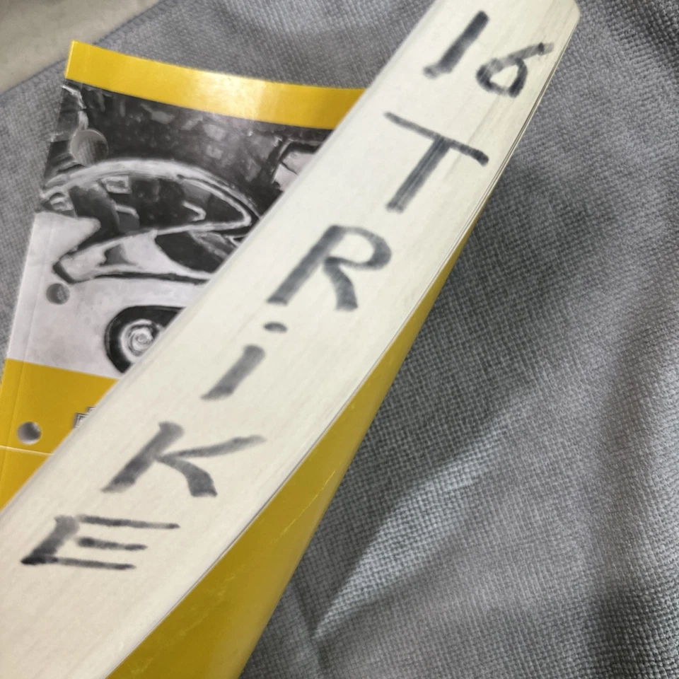 Harley Davidson Trike Tri Glide 2016 modelos catálogo de piezas manual OEM Foto 4 de 4