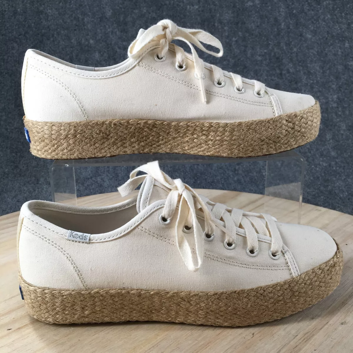 Pointy toe shop keds