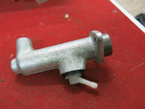 バッグ n Peugeot 504 Master Clutch Debrayage Cylinder-Emetteur Cylinder
