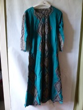 INDIAN TRADITIONAL GREEN MULTI PATTERNED DRESS FOR WOMEN SIZE SMALL