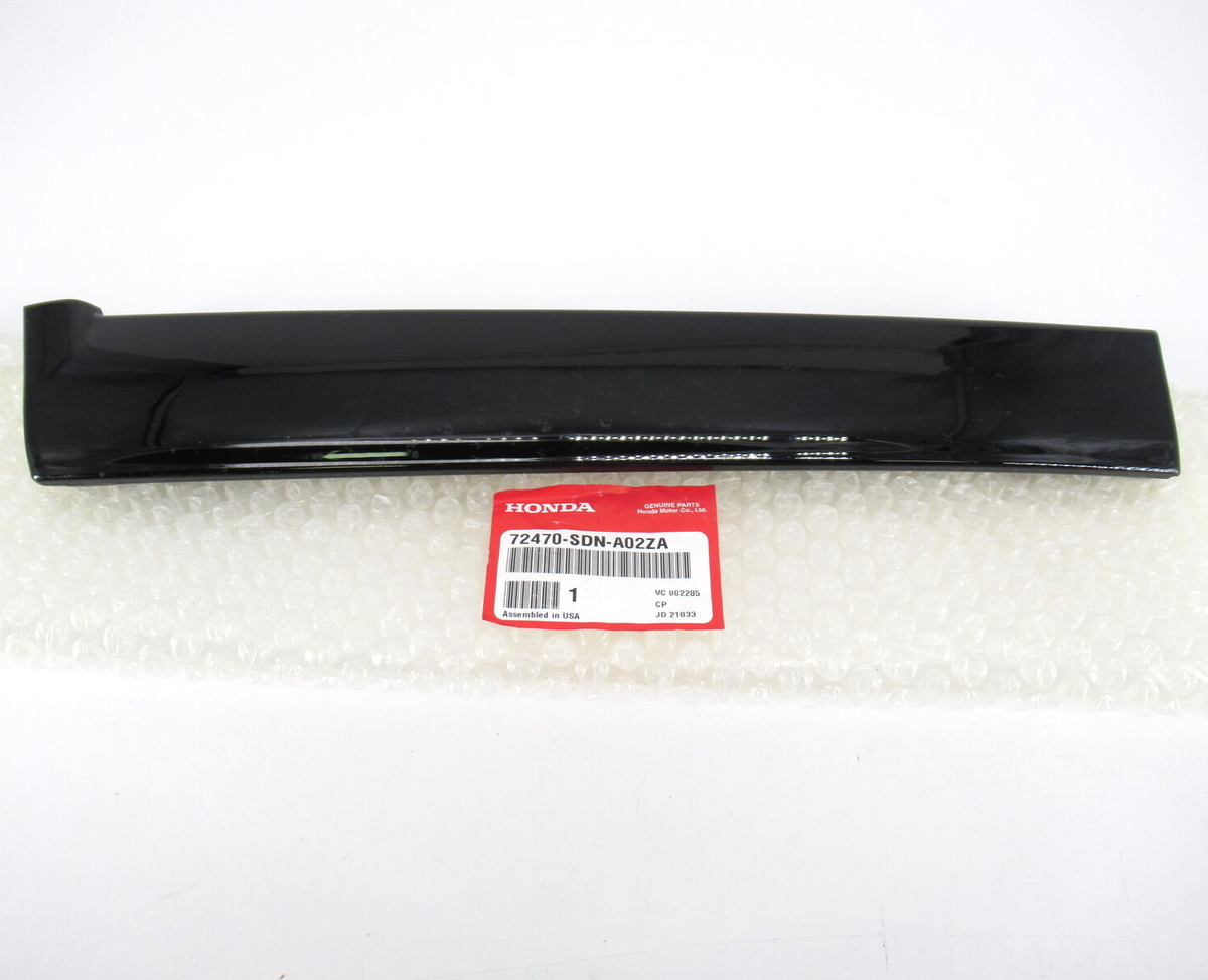 Genuine OEM Honda 72470-SDN-A02ZA Driver LH Front Door Sash