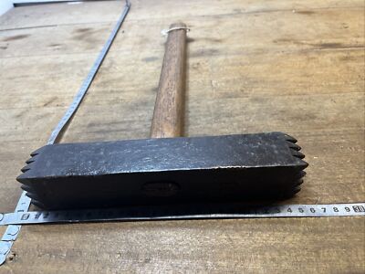 Marteau Taillant De Tailleur De Pierre Revollier - Outil Ancien Leborgne (N.15)