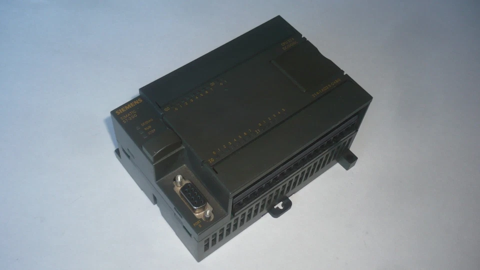 6ES7 214-1AD23-0XB0 Unita' Centrale Siemens Simatic S7-200 CPU224 DC/DC/DC - Immagine 4 di 4