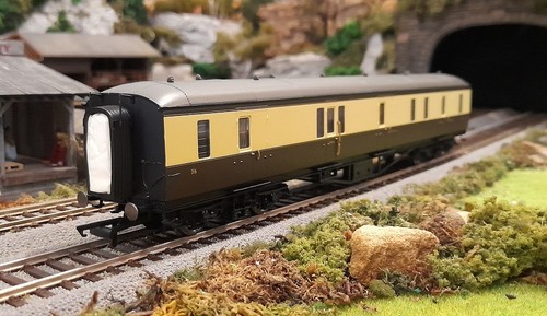 * 1/76 OO * Hornby * GWR Hawksworth Passenger Brake W 316 W * BOXED * R4500 * - Bild 5 von 17