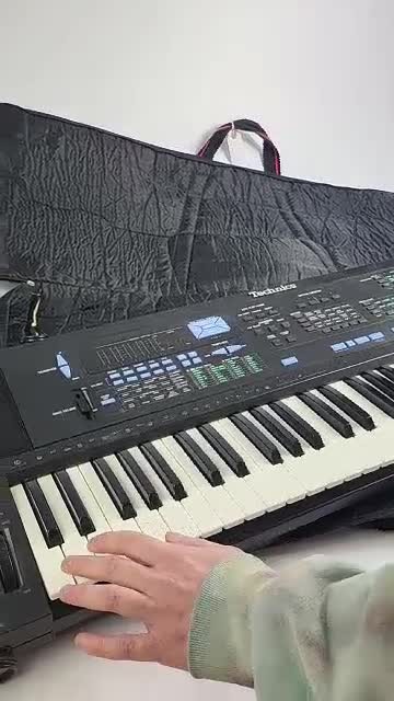 Technics SX-AX3 Synth Keyboard W/Case And Manual | eBay