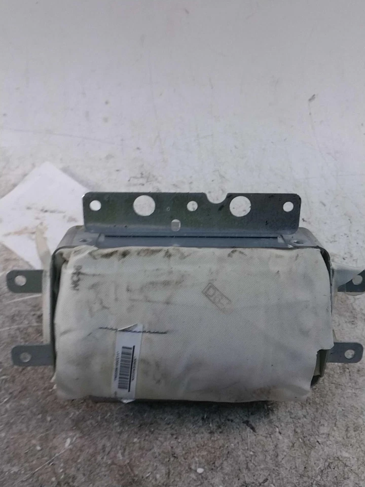Used Right Instrument Panel Air Bag fits: 2008 Nissan Pathfinder passenger dash - Image 2 of 4