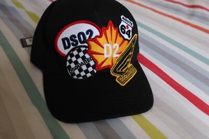 casquette dsquared authentique