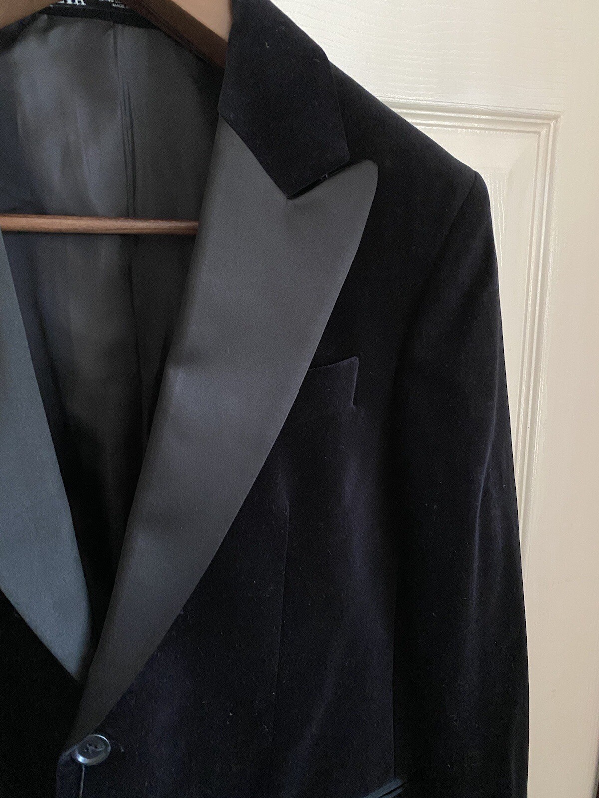 RRP£99.99 Zara Man Black Velvet blazer UK 38 EU 48 Contrast Lapel Brand