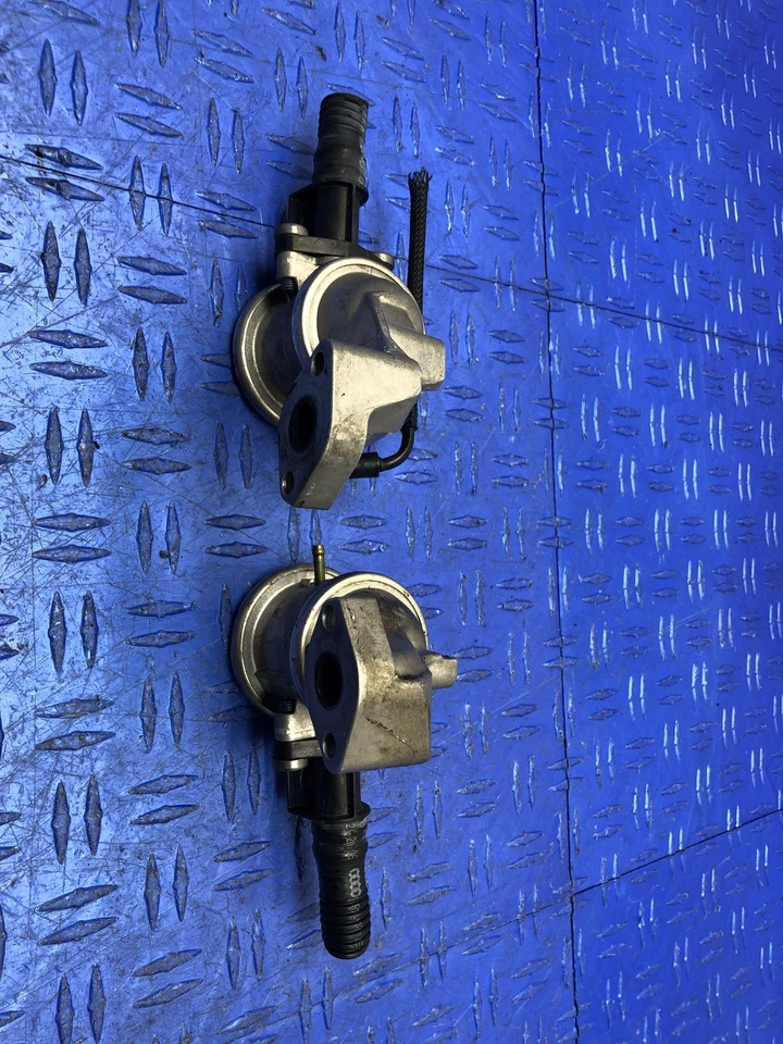 AUDI A6 2009-2018 JUEGO DE VÁLVULAS COMBINADAS DESVIADOR EGR IZQUIERDA 06E131101 Foto 4 de 4