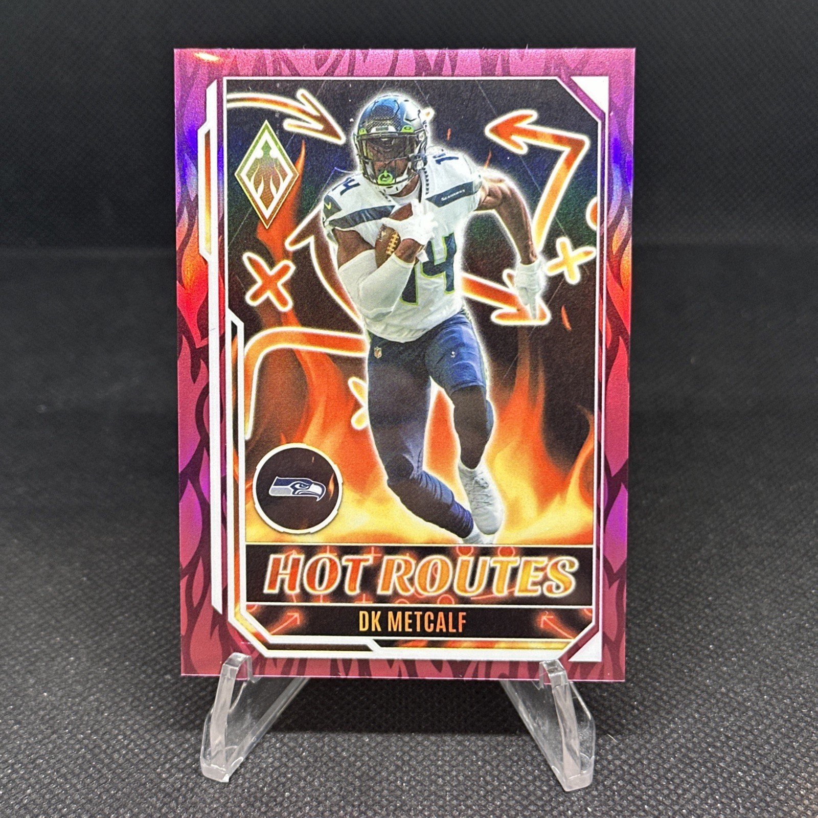 2022 Panini Phoenix DK Metcalf Rookie Pink Hot Routes /175 #HR-25 Seahawks
