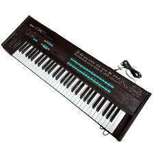 YAMAHA DX7 FM Digital Synthesizer Made in Japan