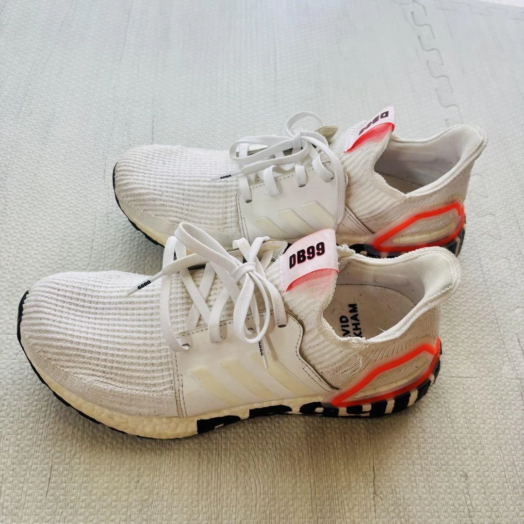 Scarpe da corsa Adidas Ultraboost 19 da uomo US 8.5 Collaborazione David Beckham