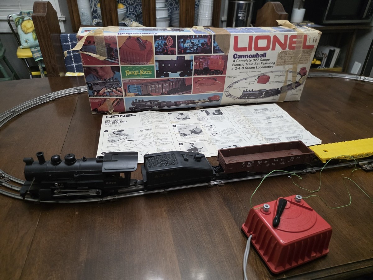 Vintage Lionel 6-1381 O27 Cannonball Train Set W/ Box & Track