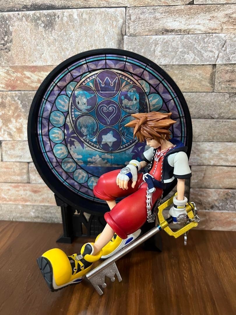 KINGDOM HEARTS Linking Hearts Sora Roxas Statue Figure Set Ichiban