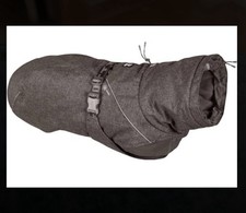 Hurtta Expedition Parka Dog Coat Blackberry 65cm Open Box