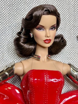 Retro Dimensional Vanessa Perrin Fashion Royalty Integrity Toys