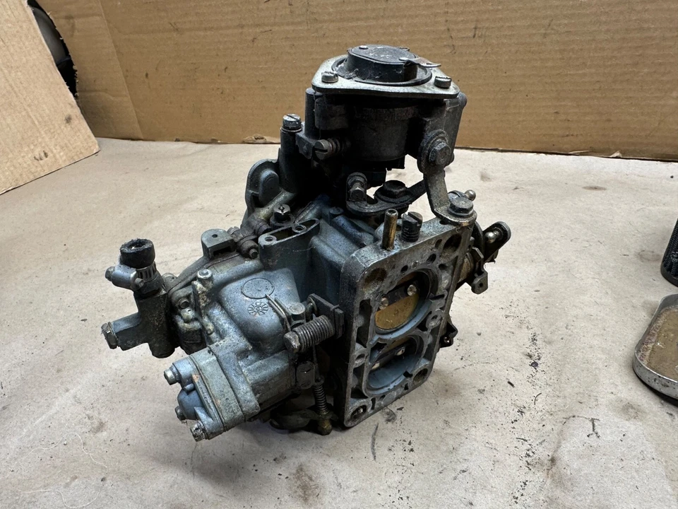 Carburador Jeep Wrangler YJ CJ 76-90 Weber Carb 6 cilindros 4,2 L 2 BBL con filtro CJ7 Foto 2 de 4