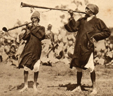 C.1940 MUSICIAN TRUMPET WIND INSTRUMENT ERITR...
