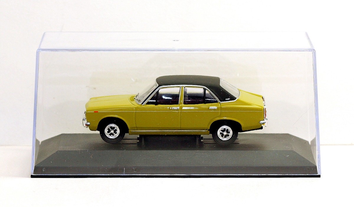 1/43 Vanguards VA10400 Hillman Avenger 1973 Bitter Green & black