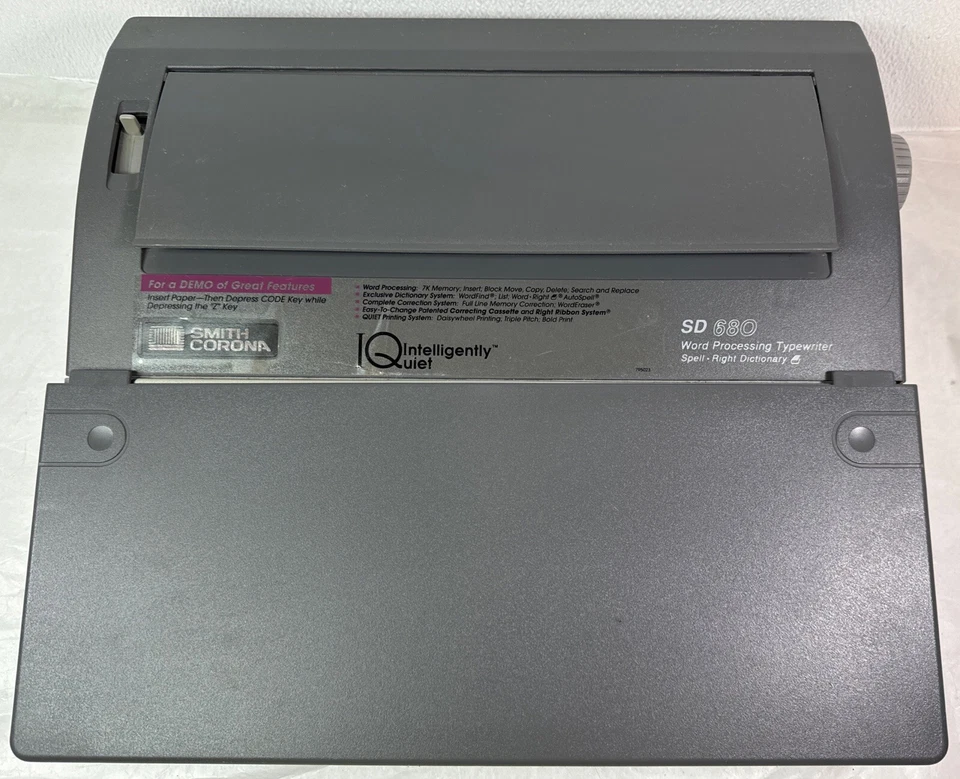 Smith Corona SD 680 Spell-Right IQ Dictionary Word Processor Vintage Typewriter - Image 4 of 4