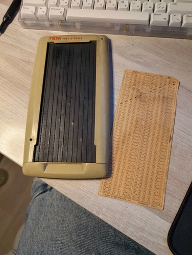 IBM PORT-A-PUNCH vintage tablet WITH program card NO box or stylus