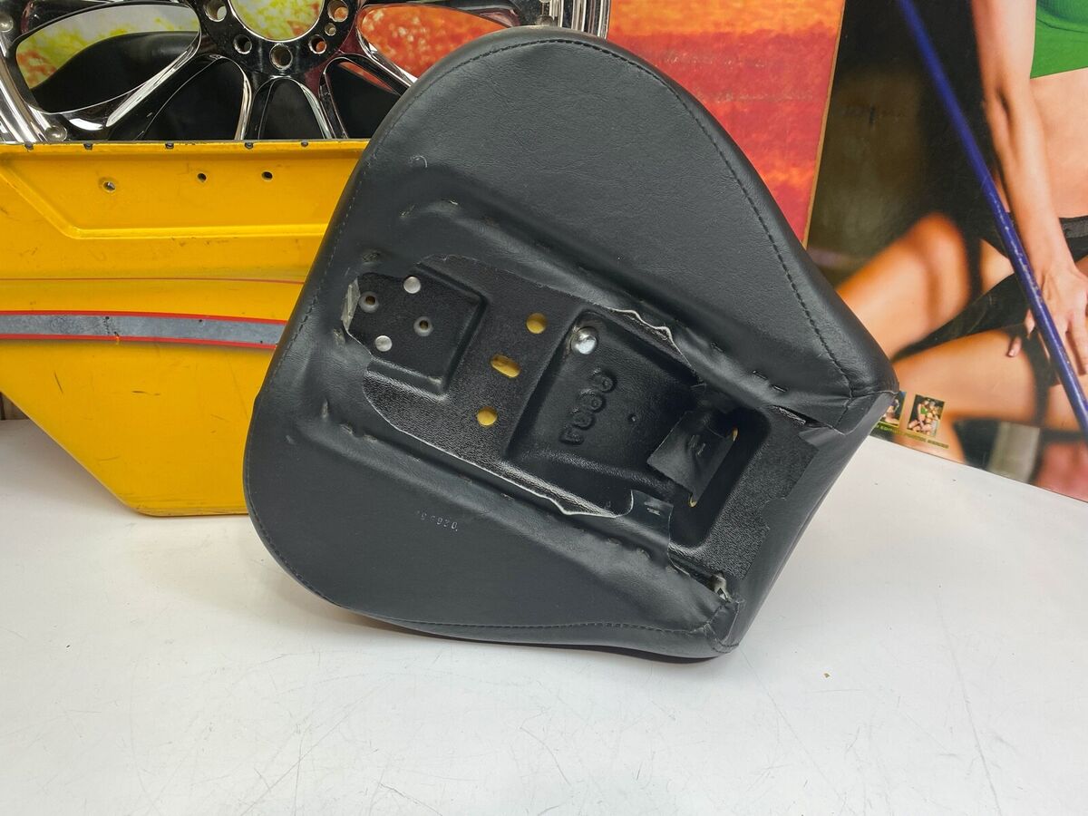 🔥OEM 07-17 Harley Softail, Fat Boy Touring Smooth Passenger 🔥OEM 07-17 Harley Softail, Fat Boy Touring Smooth Passenger