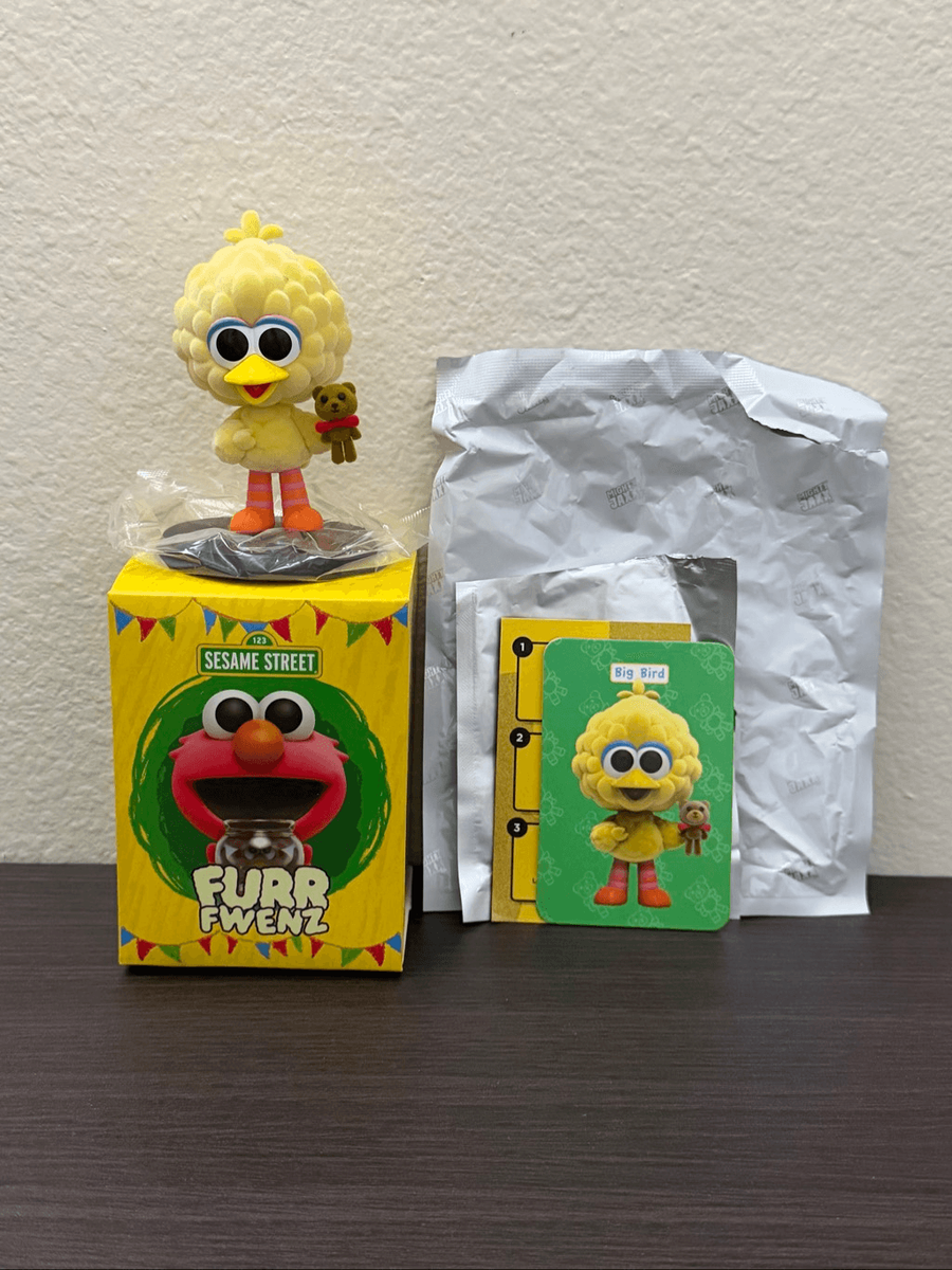 Mighty Jaxx Sesame Street Furry Fwenz Blind Box Figure - Big Bird