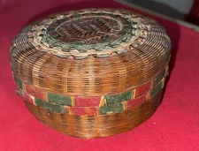 Woven Chinese Sewing Basket with Lid Vintage - Handwoven 30's or 40's