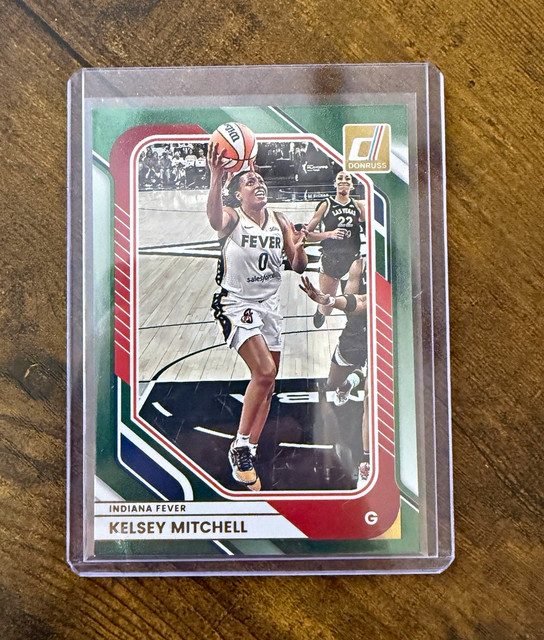 2026 Panini WNBA Donruss Basketball Kelsey Mitchell Green Shimmer Indiana Fever