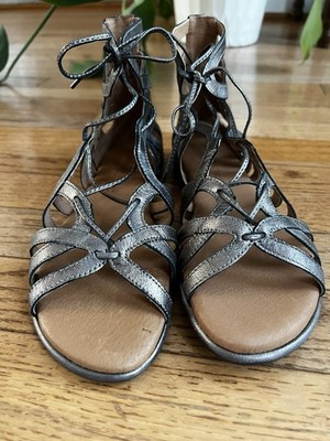 Gentle Souls by Kenneth Cole Gladiator Sandal Break My Heart 3 Bronze Women's 7
