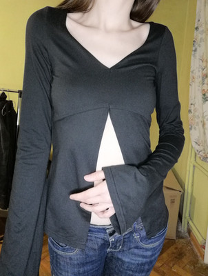 Y2K babydoll top with long flared sleeves, grunge fairy, Bella Swan core, Elena