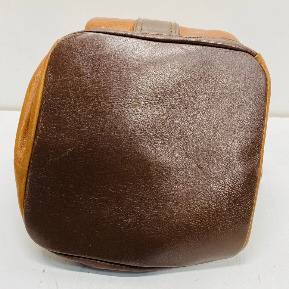 Cartera Mochila Cartera Carla Mancini Cuero Marrón Herrajes Dorados Correa Ajustable Cierre Foto 2 de 4