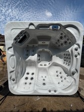 Riptide Hot Tub FREE DELIVERY