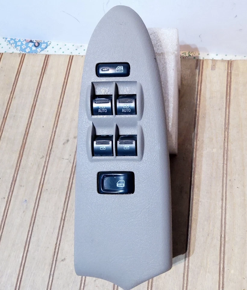 Chevy Trailblazer/06 Trailblazer EXT 2006-2009 interruptores y molduras de ventana maestra  Foto 4 de 4