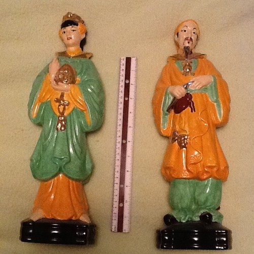 Figurines ● Lot of Two  (Set)  ●  Asian Man and Woman  ● Large● Ceramic ● PICKUP - Picture 1 of 13