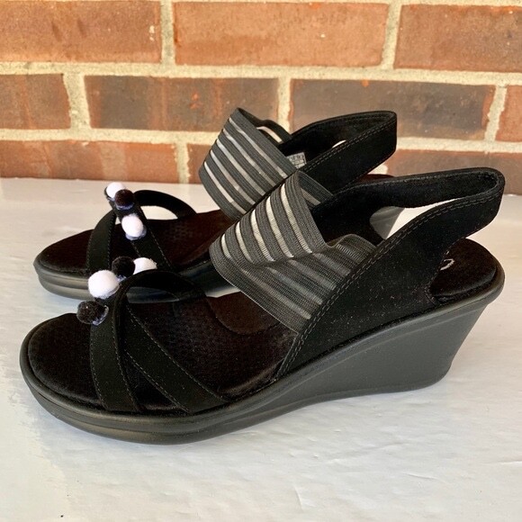 Amazon.com | Teva Women's W Sirra Sport Sandal, Black, 5 M US | Sport Sandals & Slides | Sport 