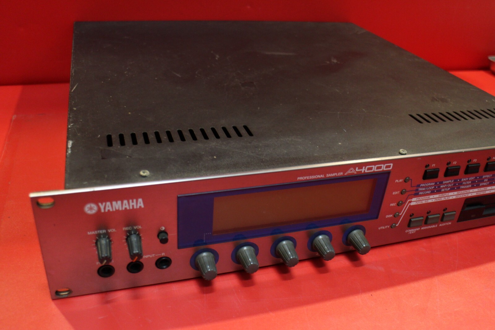 USED YAMAHA A4000 Professional Sampler Module A 4000 U2603 250516