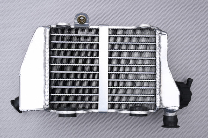 Radiateur Droit Racing en Alu avec Soudures TIG pour KTM SX 65 09-15