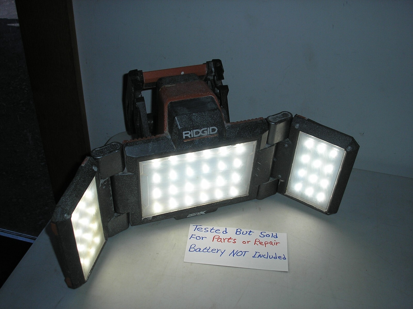 RIDGID GEN5X R8694221 18V FOLDING PANEL LIGHT TOOL ONLY (TESTED) eBay