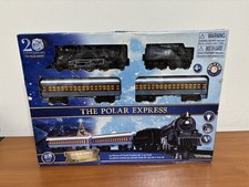 Lionel The Polar Express 20th Anniversary Battery Train Set 28 Piece Set 7-11925
