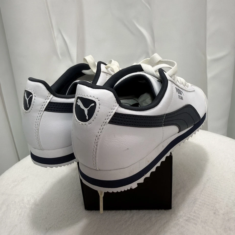 Zapatilla básica Puma Roma Trainer blanca/azul marino talla 6,5 Foto 3 de 4