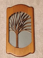Espejo de árbol tallado en madera vintage colgante de pared tono dorado oso en la parte inferior del árbol